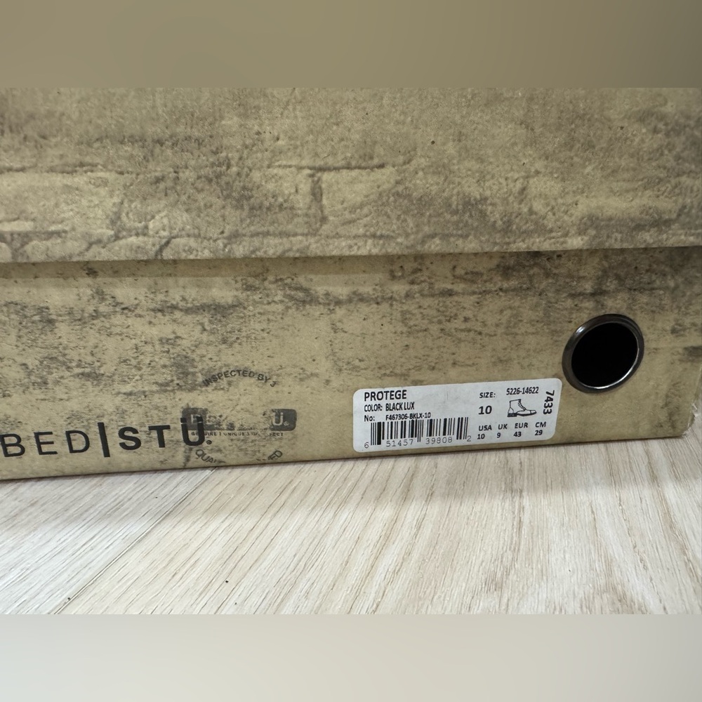 Bed Stu Distressed Cobbler Boots Bed|Stü - Picture 13 of 15